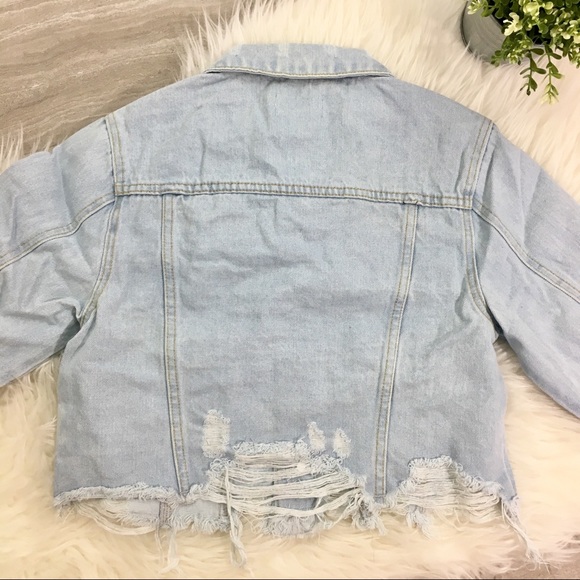 Raw Edge Crop Denim Jacket Light Wash - Picture 7 of 7